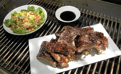 sticky-ribs-with-honey-balsamic-glaze-the-globe-and image