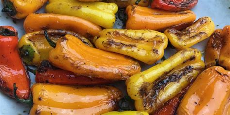 blistered-mini-sweet-peppers-veggiecurean image