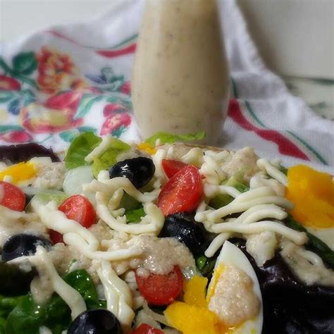 st-louis-creamy-italian-parmesan-salad-dressing image