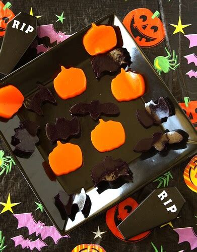 taste-of-homes-halloween-gelatin-cutouts-suzie-the image