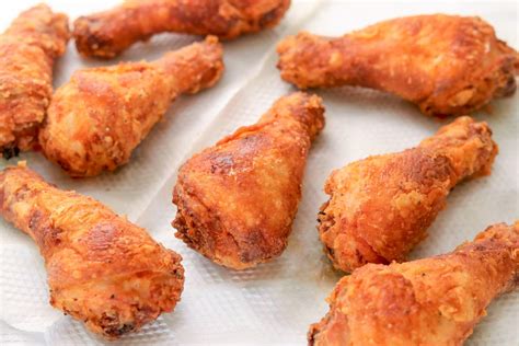 crispy-fried-chicken-drumsticks image