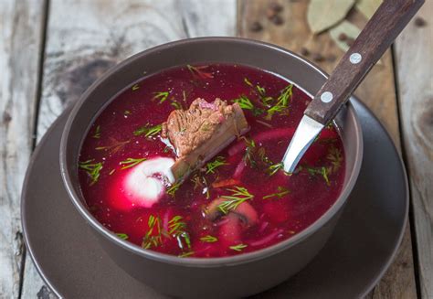 polish-beet-soup-recipe-barszcz-czysty-czerwony image