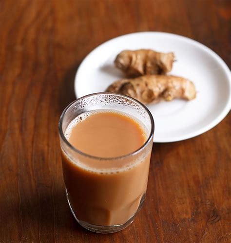 ginger-and-cardamom-tea-recipe-elaichi-adrak-ki-chai image