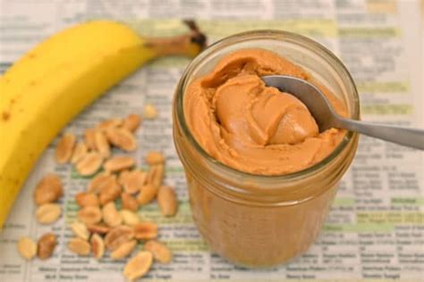how-to-make-creamy-homemade-peanut-butter image