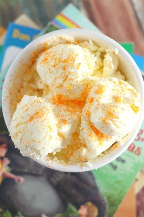 creamsicle-ice-cream-no-churn-mama-loves-food image