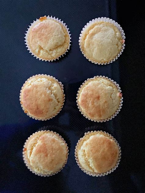 easy-homemade-sweet-cornbread-muffins-southern image
