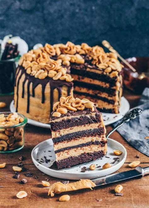 chocolate-peanut-butter-cake-vegan-bianca image