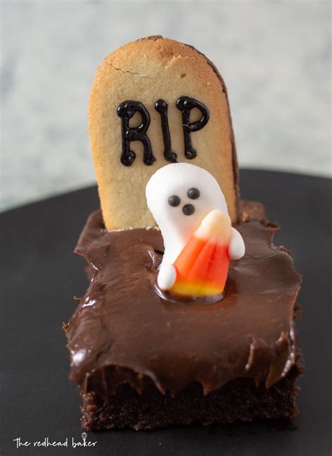 haunted-graveyard-brownies-by-the-redhead-baker image