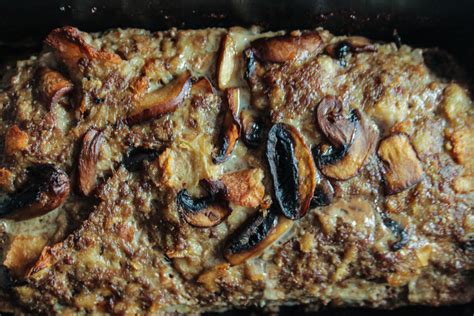 classic-meatloaf-with-mushrooms-lisa-g-cooks image
