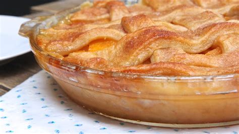 easy-southern-peach-cobbler-recipe-divas-can-cook image