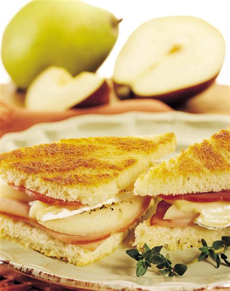 brie-ham-and-pear-panini-stemiltcom image