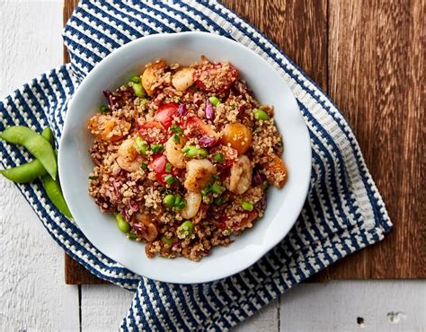 recipe-easy-quinoa-salad-with-tom-yum-prawns image