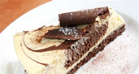 oreo-cookie-cheesecake-recipe-ndtv-food image