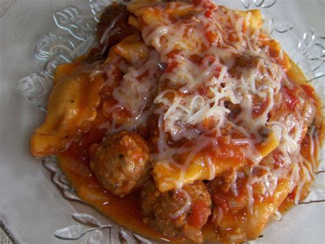 crock-pot-cheese-tortellini-and-meatballs-with-vodka image