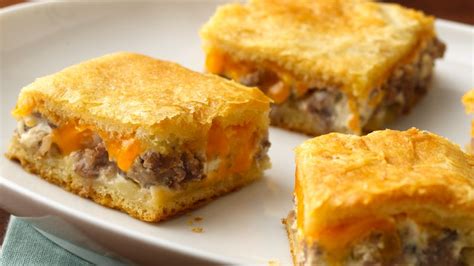 sausage-and-cheese-crescent-squares image