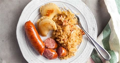 easy-kapusta-polish-braised-sauerkraut-with-bacon image