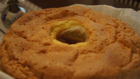 sponge-cake-po-de-l-easy-portuguese image