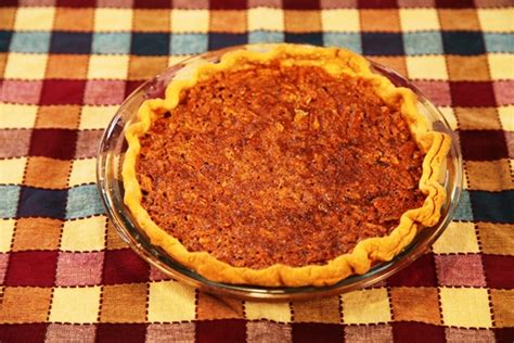 moms-old-fashioned-pecan-pie-make-life-special image