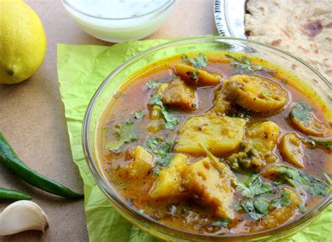 aloo-bhey-ki-sabzi-recipe-potato-lotus-stem-curry image