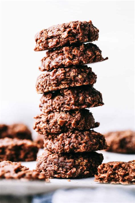 the-very-best-no-bake-cookies-the-recipe-critic image