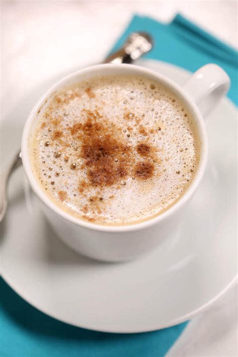 how-to-make-a-mocha-latte-at-home-recipe-included image