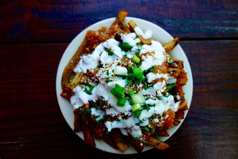 troy-guards-green-chili-fries-recipe-peoplecom image