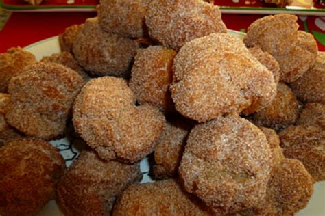 diner-style-powdered-buttermilk-doughnuts-csmonitorcom image