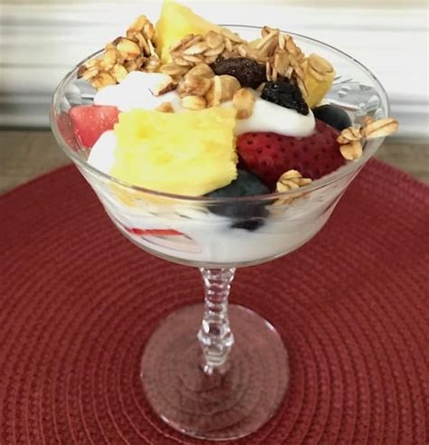 fruit-and-yogurt-parfait-southern-home-express image
