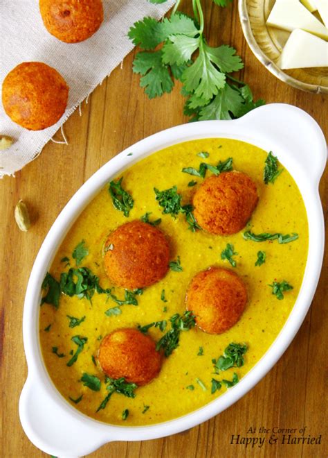 paneer-kofta-korma-indian-cottage-cheese-balls-in-a image