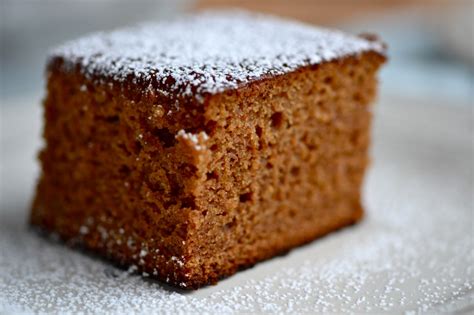 super-moist-gluten-free-gingerbread-cake-with-ginger image
