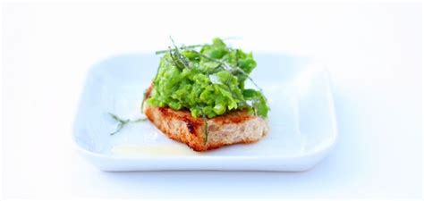 how-to-make-smashed-peas-on-toast-try-this image