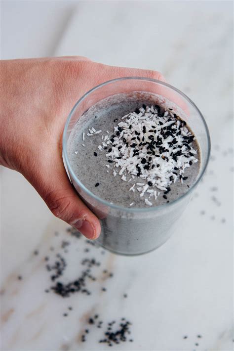 black-sesame-coconut-smoothie-new-year-reset-day image