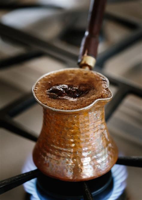 learn-how-to-make-turkish-coffee-with-step-by-step image