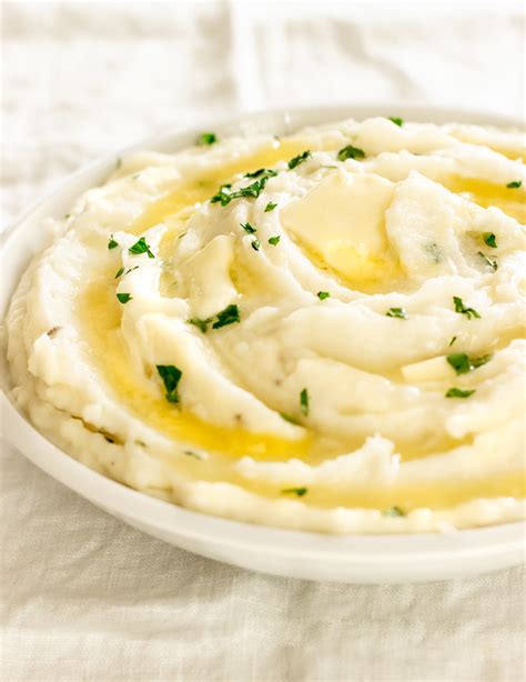 fluffy-mashed-potatoes-with-sour-cream image