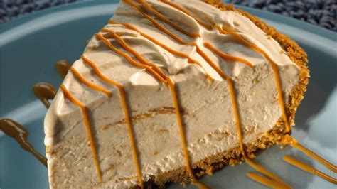 peanut-butter-ice-cream-pie-recipe-hersheyland image