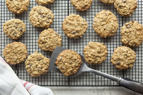 sour-cream-oatmeal-cookies-recipe-the-spruce-eats image