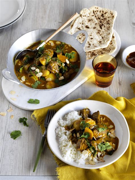 lamb-potato-and-spinach-curry-recipe-australian image