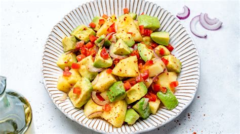 pineapple-avocado-salad-clean-food-crush image