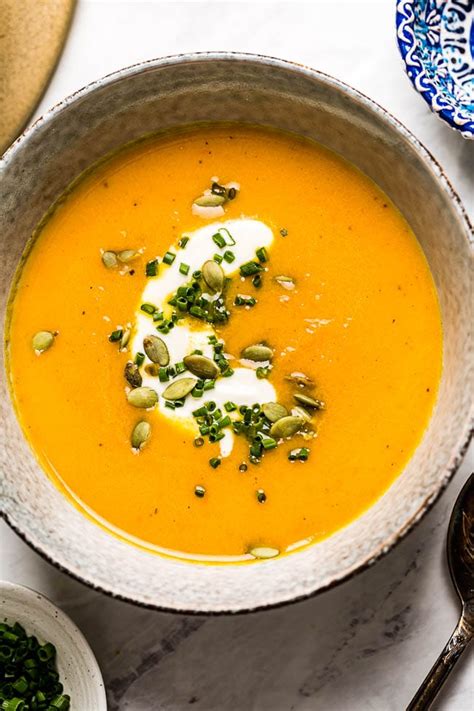 carrot-ginger-soup-recipe-easy-to-make-foolproof image