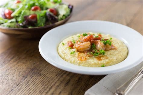 authentic-southern-shrimp-and-grits-analidas-ethnic image
