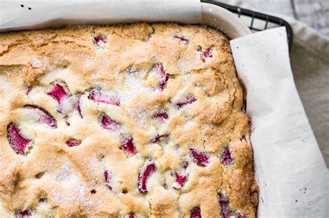 easy-rhubarb-breakfast-cake-the-view-from-great image