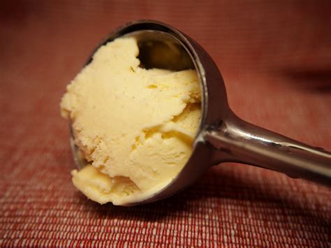 vanilla-custard-ice-cream-millers-bio-farm image
