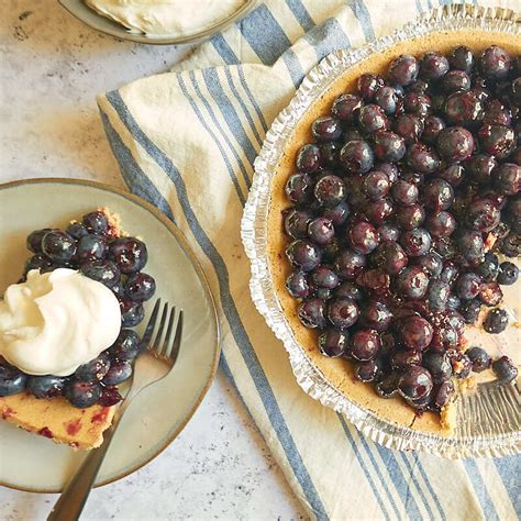 four-ingredient-fresh-blueberry-pie-recipes-ww-usa image