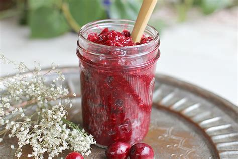 cranberry-raspberry-compote-vegelicious-kitchen image