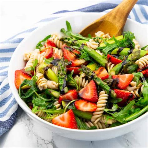 asparagus-pasta-salad-vegan-heaven image