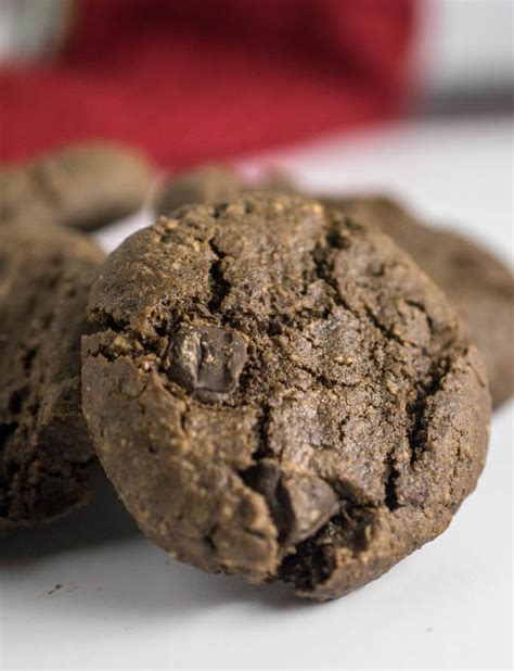 vegan-chocolate-hazelnut-cookies-recipe-yup-its-vegan image