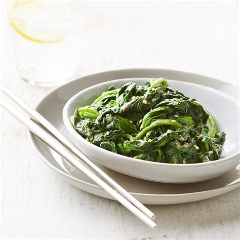 japanese-style-spinach-gomae-recipe-eatingwell image