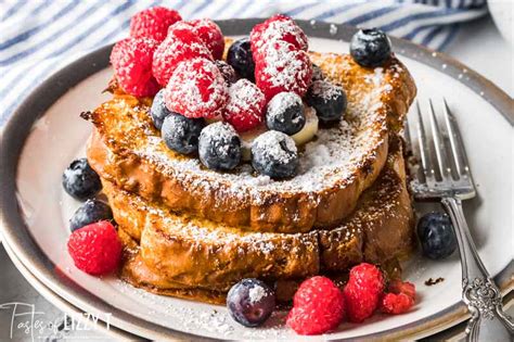 oven-baked-french-toast-recipe-tastes-of-lizzy-t image
