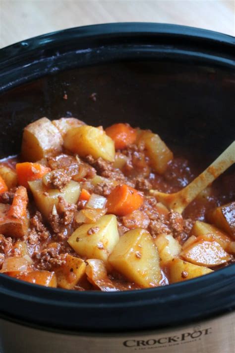 slow-cooker-poor-mans-stew-the-magical-slow-cooker image