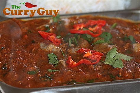 vindaloo-curry-recipe-restaurant-style-the-curry-guy image
